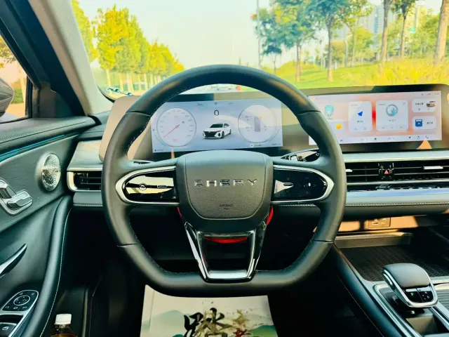 Chery Arrizo 8 — Фото автомобиля 7