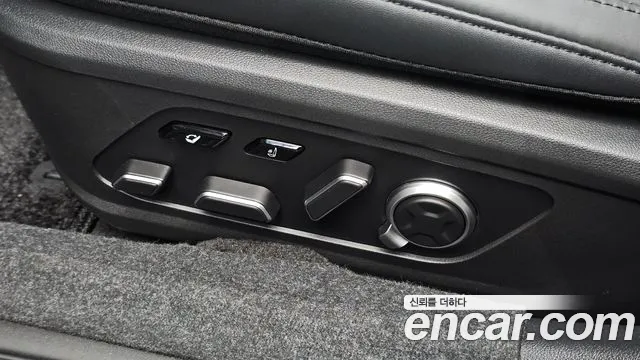 Hyundai Grandeur — Фото автомобиля 22
