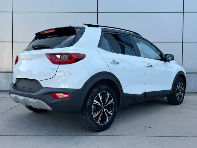 Kia KX1 — Фото автомобиля 4