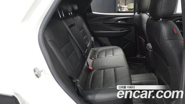 Chevrolet Trailblazer — Фото автомобиля 17