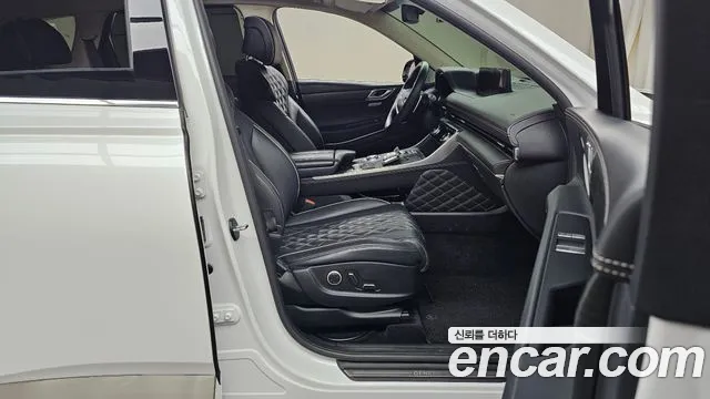 Genesis GV80 — Фото автомобиля 16