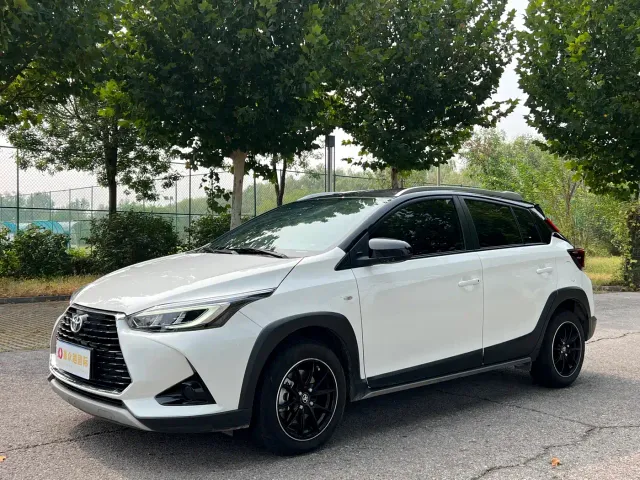 Фотография автомобиля — Toyota YARiS L Zhi Xuan