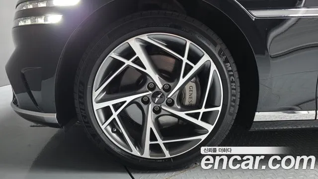 Genesis G90 RS4 — Фото автомобиля 5