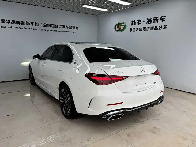Mercedes-Benz C-Class — Фото автомобиля 7