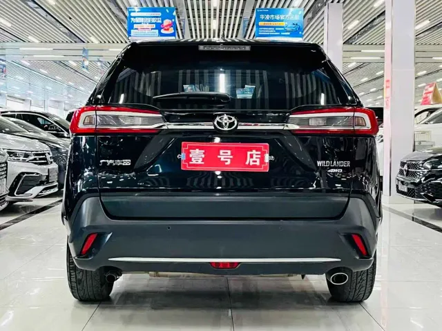Toyota Wildlander — Фото автомобиля 5