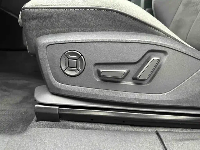 Audi Q3 — Фото автомобиля 12