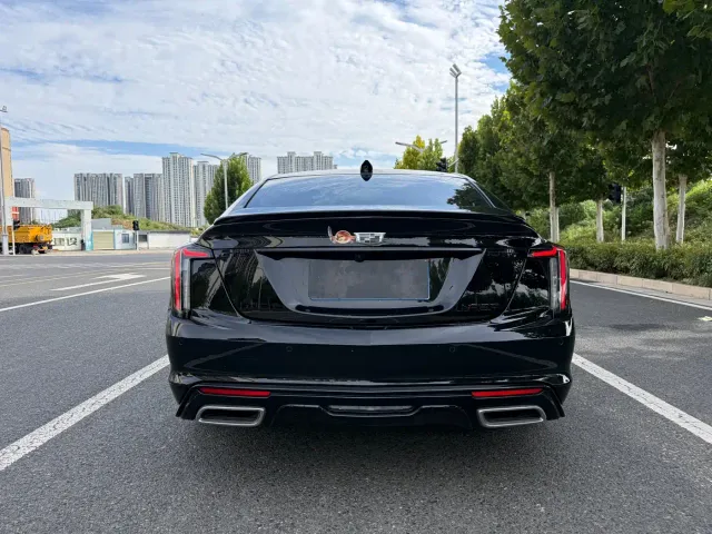 Cadillac CT5 — Фото автомобиля 10