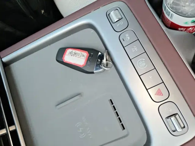 BYD Seal 07 DM-i — Фото автомобиля 8