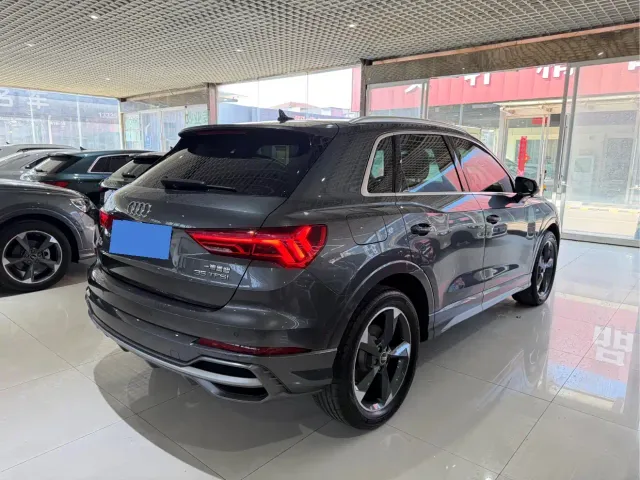 Audi Q3 — Фото автомобиля 4