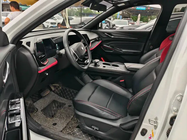 Changan Changan X5 PLUS 2024 1.5T DCT Excellence Model — Фото автомобиля 8