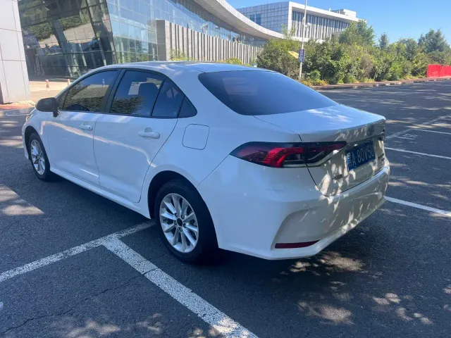Toyota Corolla — Фото автомобиля 6