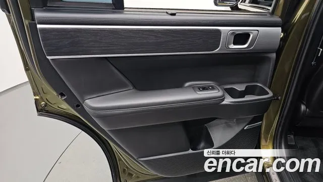 Hyundai Santafe Santa Fe (MX5) Бензин 2.5T 2WD — Фото автомобиля 17