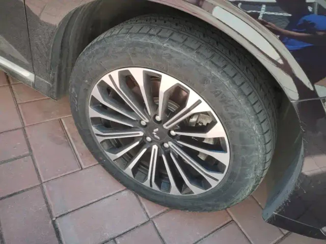 Wuling Victory — Фото автомобиля 5