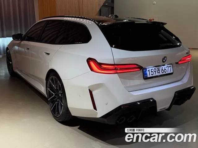 BMW M5 G90 — Фото автомобиля 2