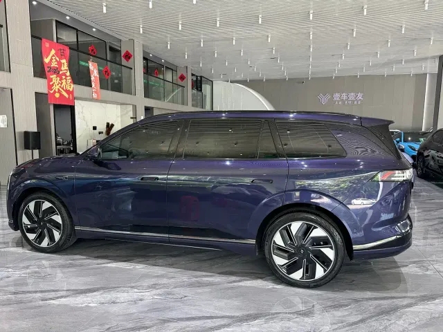 Dongfeng eπ 008 — Фото автомобиля 30