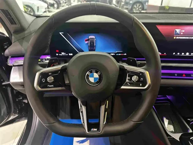BMW 5 Series — Фото автомобиля 7