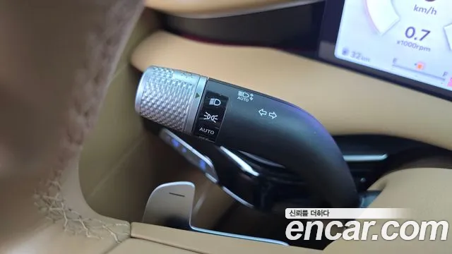 Genesis G80 Бензин 2.5 турбо 2WD — Фото автомобиля 27