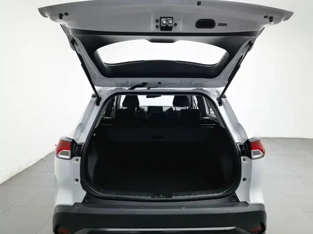 Toyota Frontlander — Фото автомобиля 16