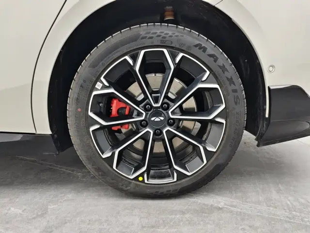 Chery Fulwin A9 — Фото автомобиля 10