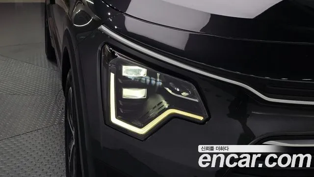Kia Niro The All New — Фото автомобиля 7