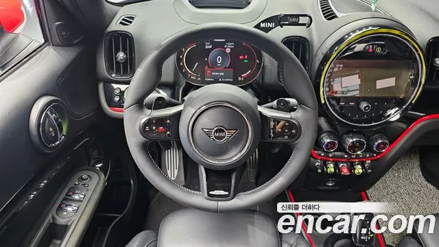 Mini Countryman — Фото автомобиля 12