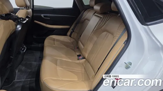Hyundai Sonata Sonata (DN8) 1.6 Turbo — Фото автомобиля 22
