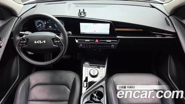 Kia Niro The All New Niro Signature — Фото автомобиля 7