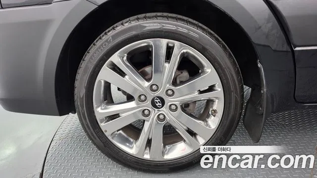 Hyundai Solati Solati 15 мест — Фото автомобиля 5