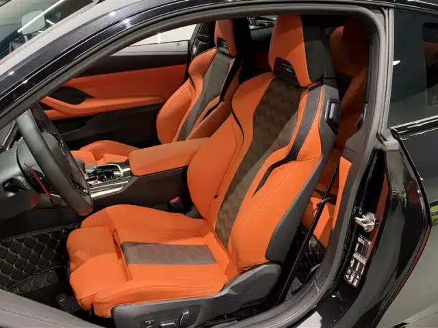 BMW M4 — Фото автомобиля 9