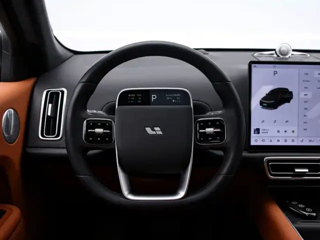 Li Auto L7 — Фото автомобиля 7