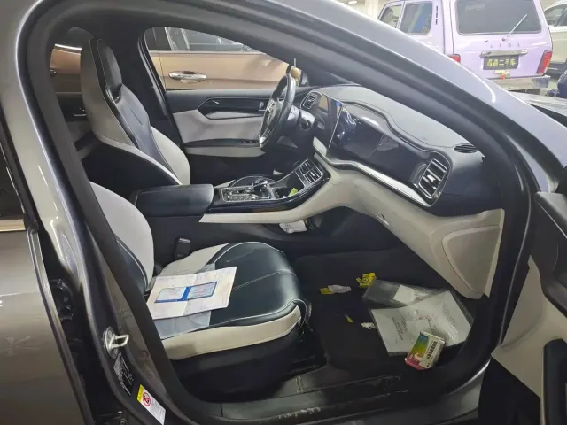 BYD Qin PLUS — Фото автомобиля 5