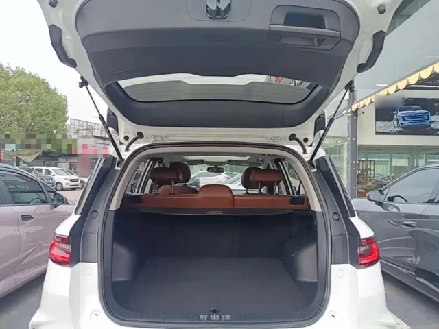 Geely Vision X6 — Фото автомобиля 18