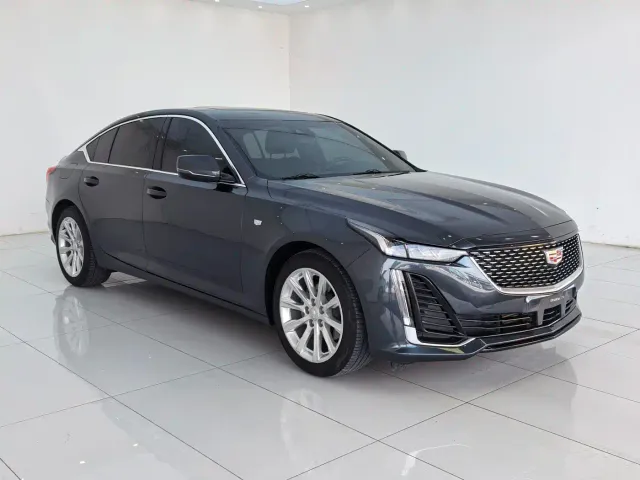 Cadillac CT5 — Фото автомобиля 3