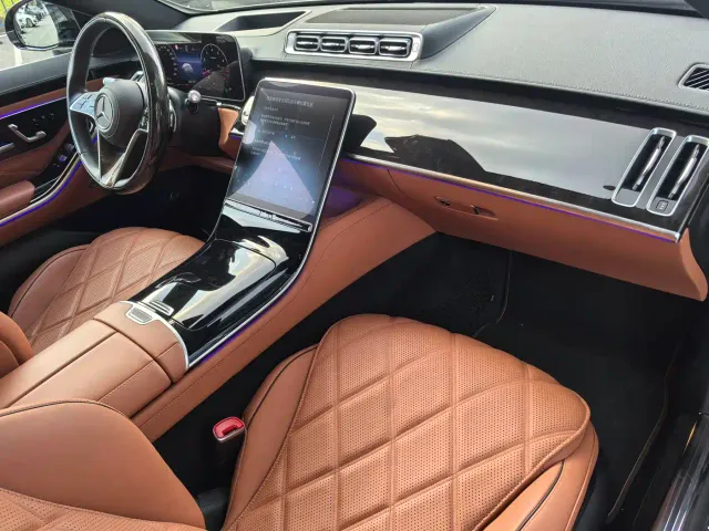 Mercedes-Benz Maybach S-Class — Фото автомобиля 13