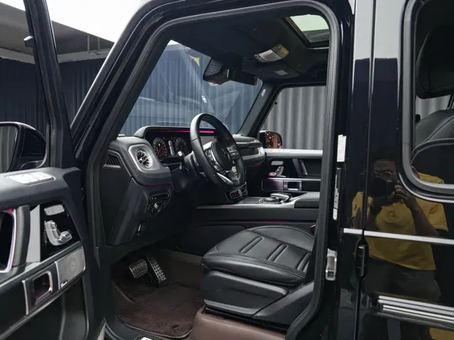 Mercedes-Benz G-Class — Фото автомобиля 11