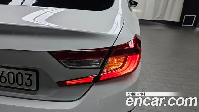 Honda Accord Accord 10 поколение 1.5 Turbo — Фото автомобиля 20