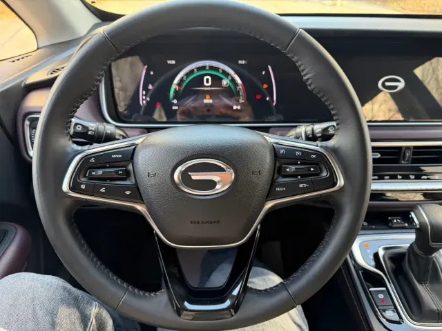 GAC Trumpchi M6 — Фото автомобиля 20