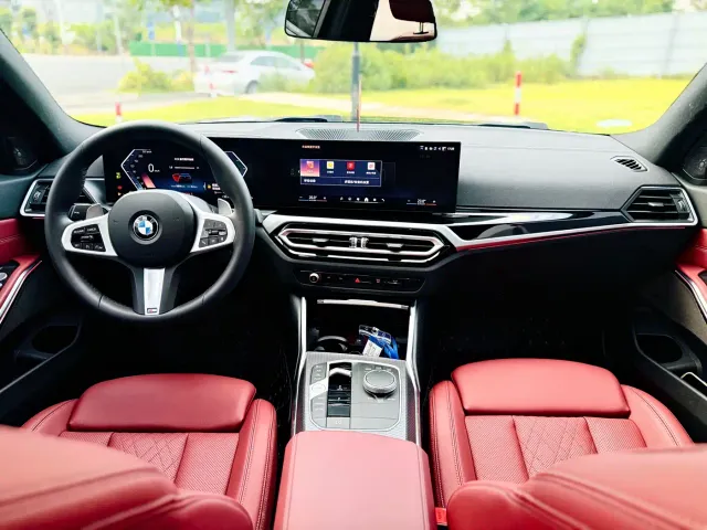 BMW 3 Series — Фото автомобиля 21