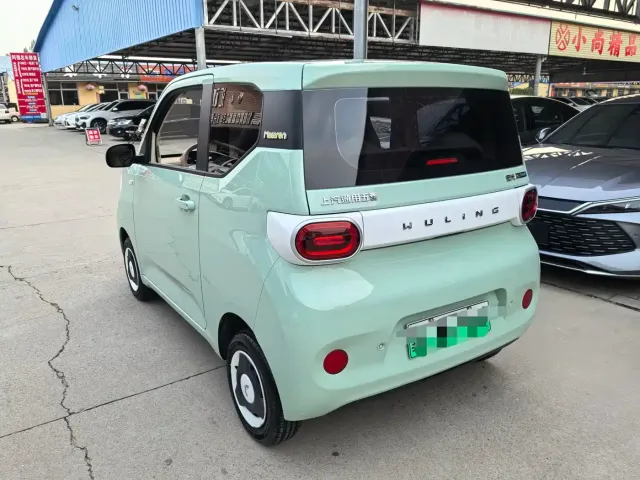 Wuling Hongguang Mini EV — Фото автомобиля 6