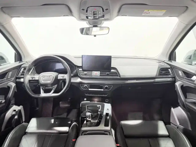 Audi Q5L — Фото автомобиля 11