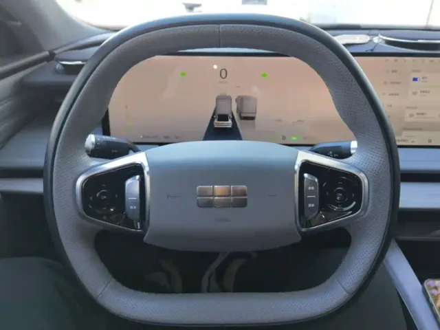 Geely Galaxy E8 — Фото автомобиля 10