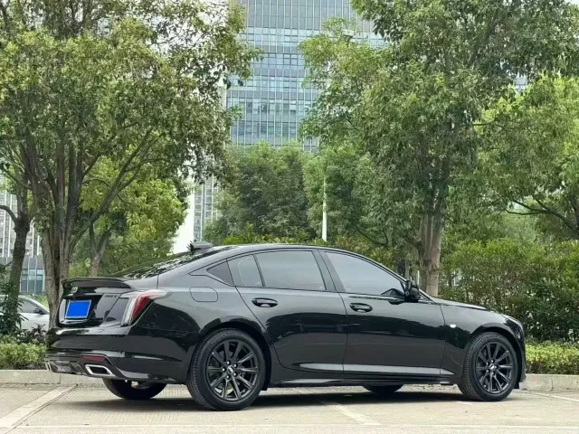 Cadillac Cadillac CT5 2025 Model 28T Track Performance Edition — Фото автомобиля 5