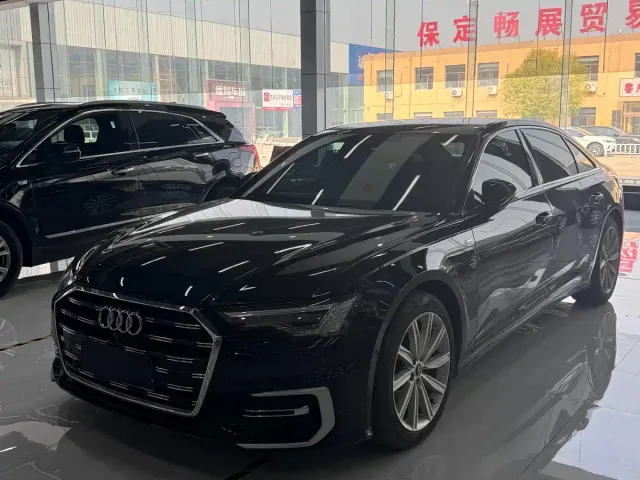 Фотография автомобиля — Audi A6L