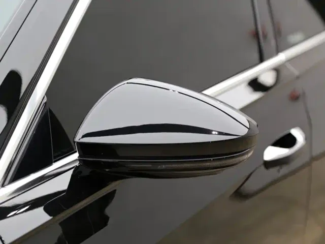 Audi A8 — Фото автомобиля 25