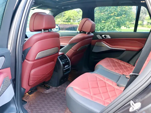 BMW X5 — Фото автомобиля 12