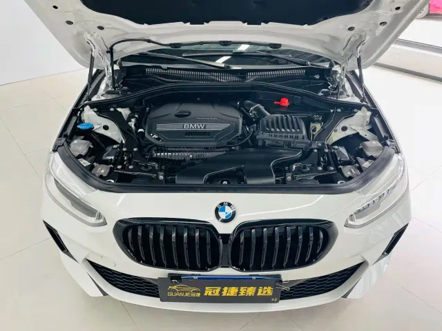 BMW 1 Series — Фото автомобиля 2