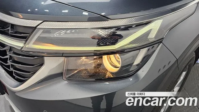 Kia Seltos New — Фото автомобиля 7