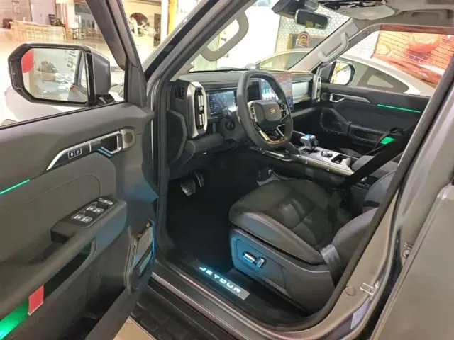 Jetour T2 — Фото автомобиля 15