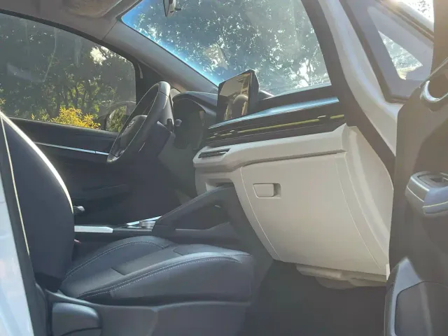 Geely Geometry EX3 Kung Fu Bull — Фото автомобиля 16