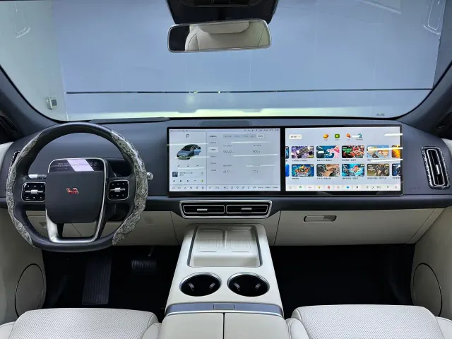Li Auto L7 — Фото автомобиля 7